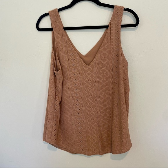 Tan Tank Top - Large - Picture 4 of 4